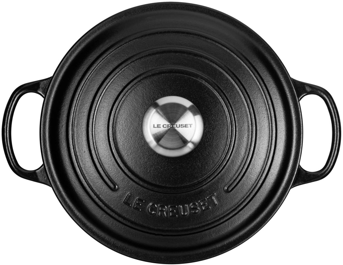 Le Creuset Signature Bräter in Schwarz – Deckel mit Edelstahlknauf